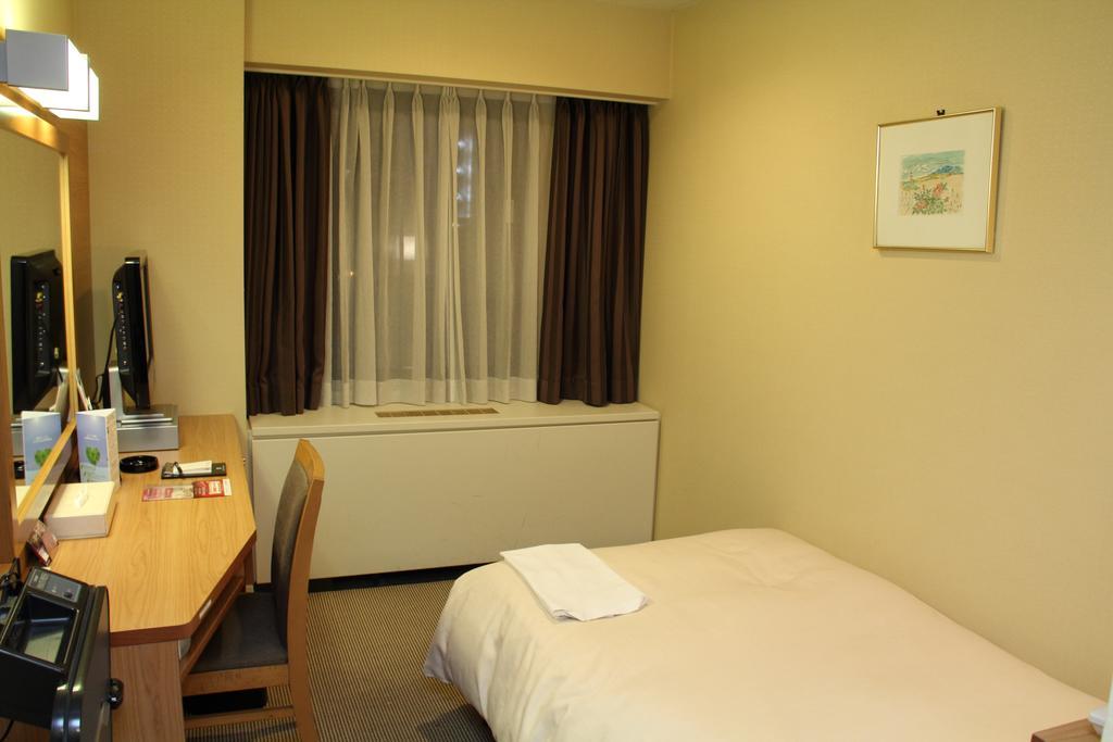 Hotel Sunroute New Sapporo Zimmer foto