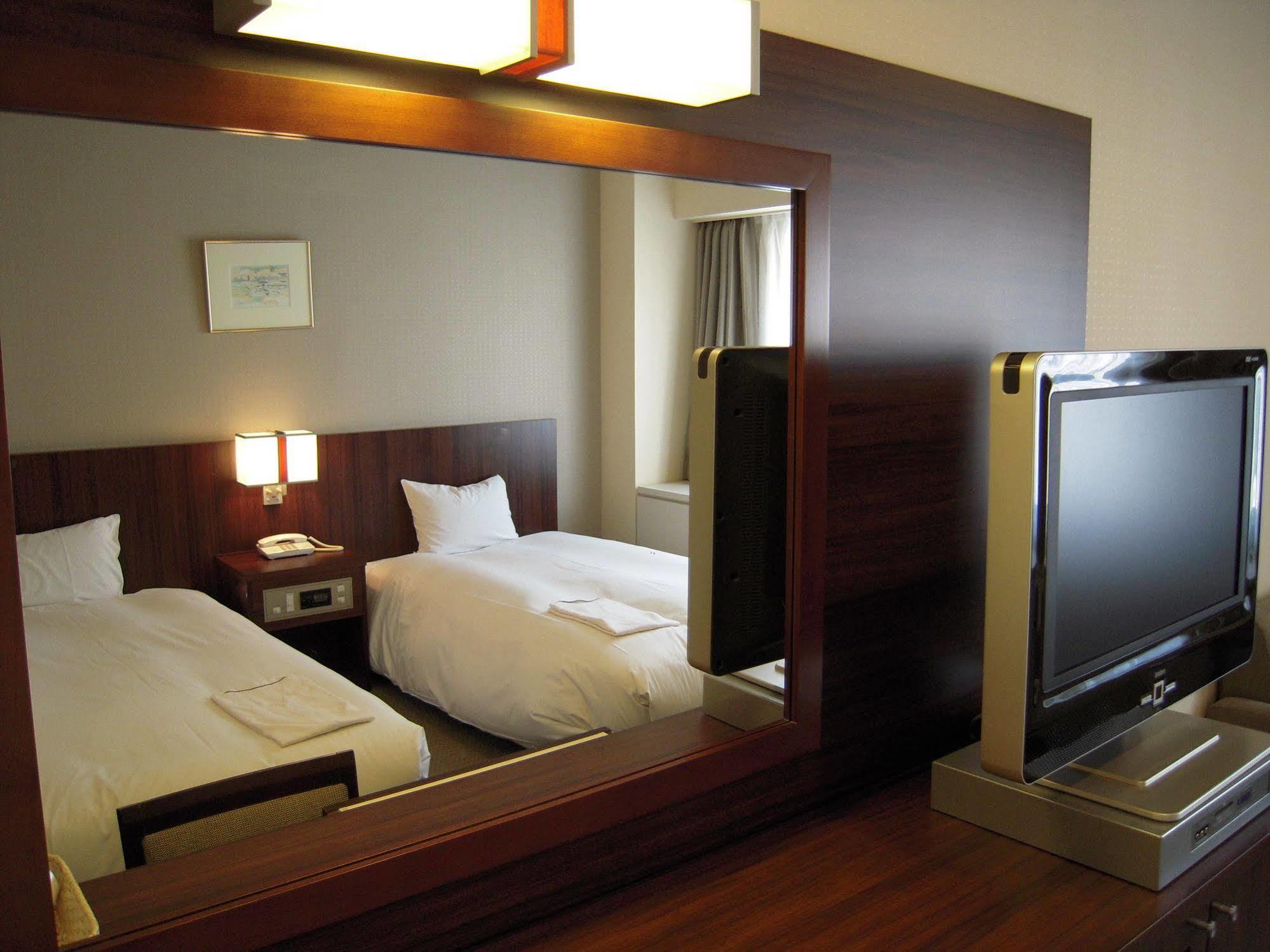 Hotel Sunroute New Sapporo Exterior foto
